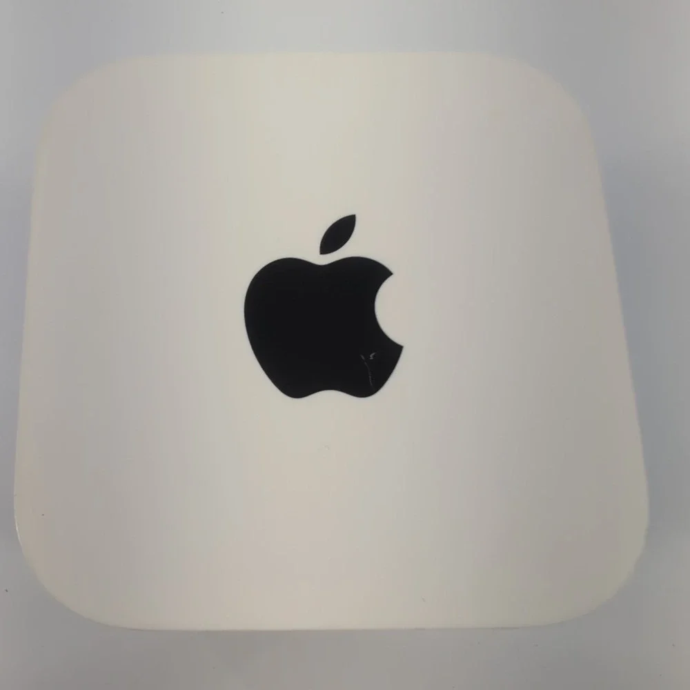 Apple A1521 AirPort Extreme Base Station Wi-Fi Router with Power Cord‎